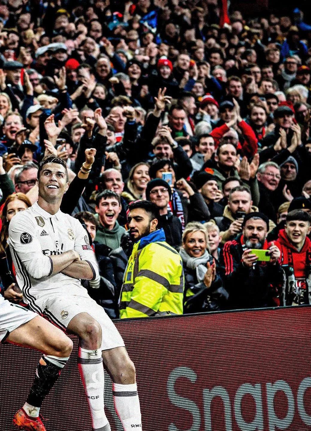 开云体育iOS版下载-包含重返赛场首场状态出色，快船观众沸腾！，C罗重返赛场再创辉煌时刻的词条