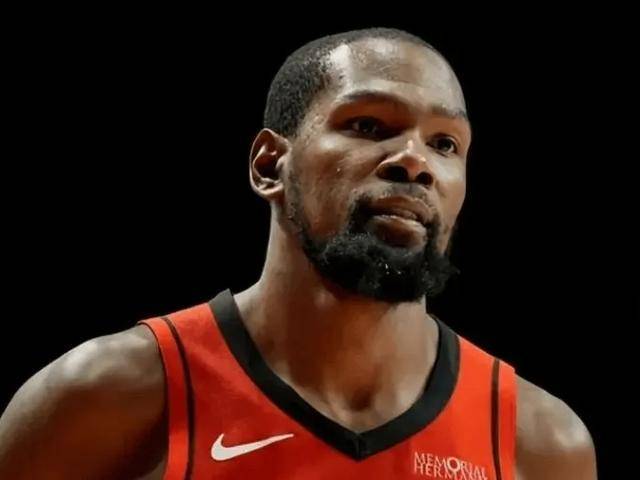 关于冲刺阶段罗马伤情更新风云突变罗马今晨篮板制胜，这一次真的TES球迷沸腾的信息